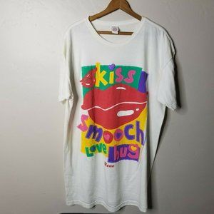 Vintage Reno Souvenir Womens Night Shirt Kiss Smooch Love Hug One Size Fits Most